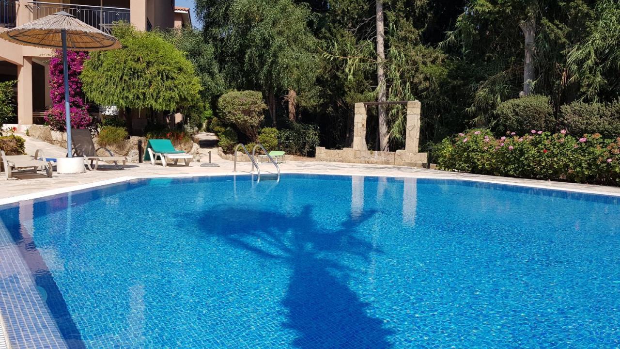 Paradise Gardens IV 2 Bd Amazing Apartment Paphos Esterno foto