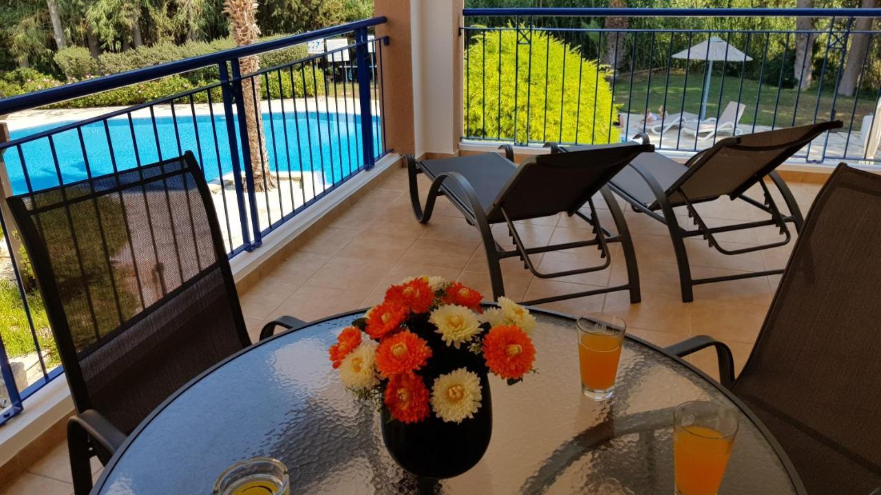 Paradise Gardens IV 2 Bd Amazing Apartment Paphos Esterno foto